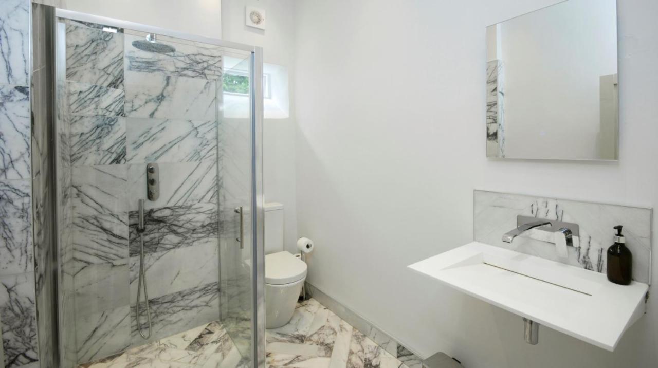 Topside House - Beautiful 7 Bedroom House With Hottub Wifi And Parking Near Bath Wells Frome Oakhill Экстерьер фото