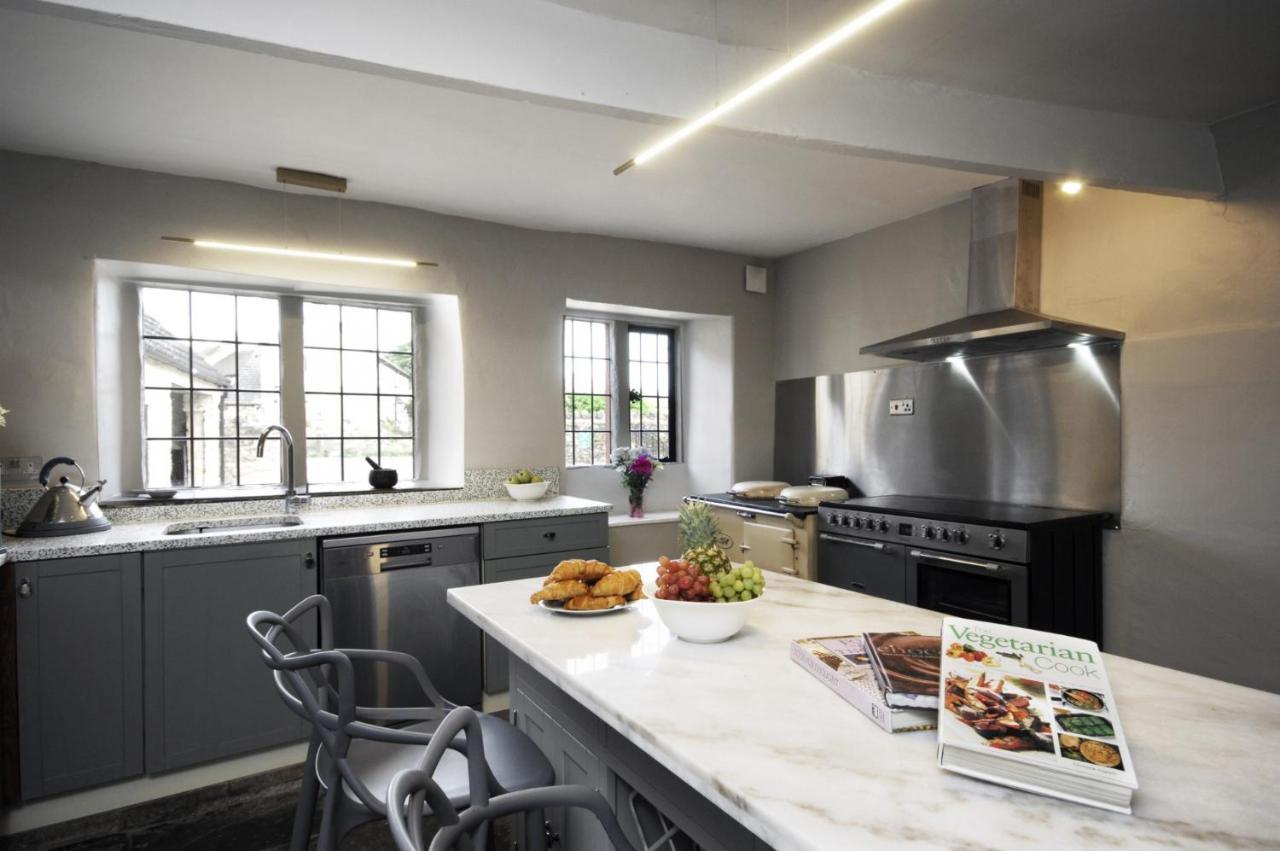 Topside House - Beautiful 7 Bedroom House With Hottub Wifi And Parking Near Bath Wells Frome Oakhill Экстерьер фото
